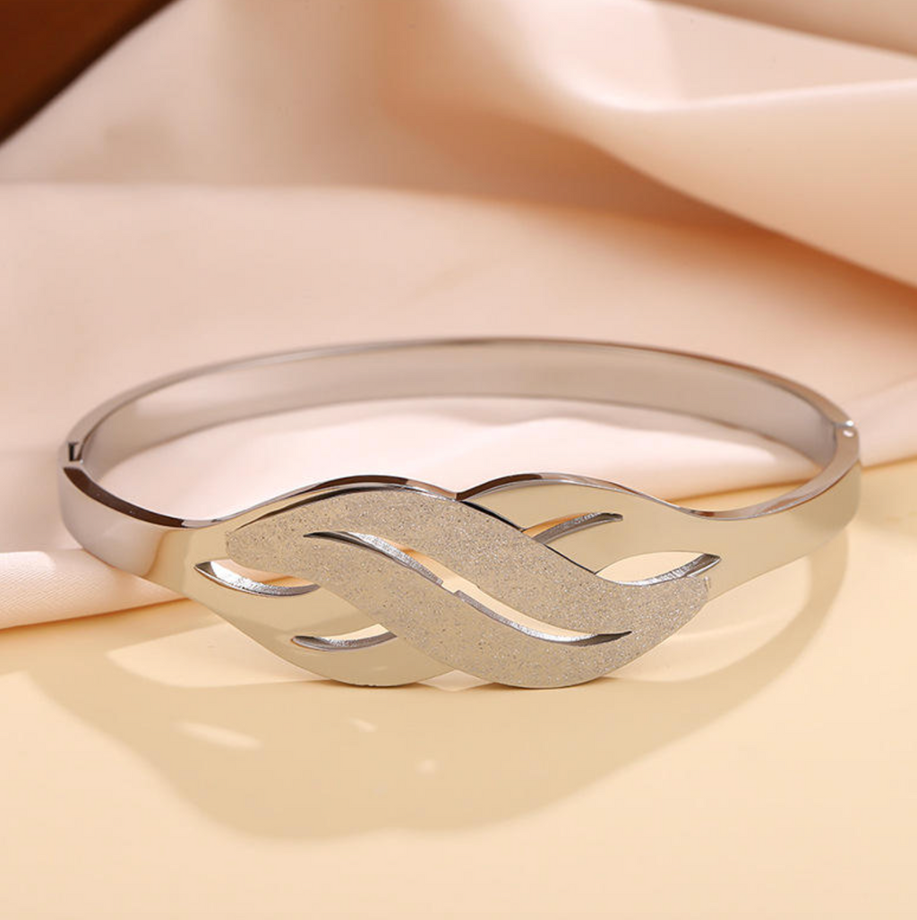 Light Luxury Stainless Steel Open Bangle for Women